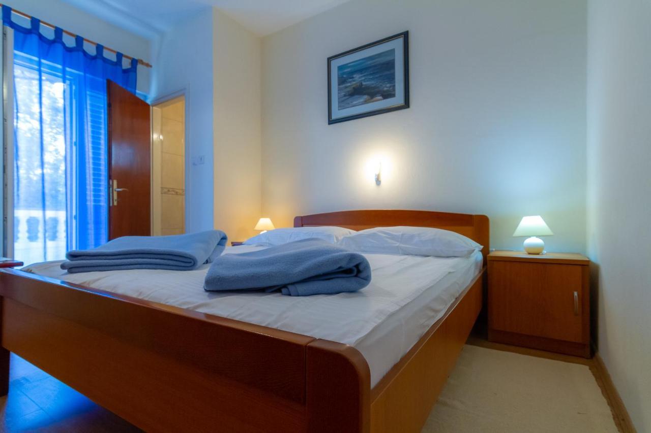 Apartman Haus Maja Banjol Extérieur photo