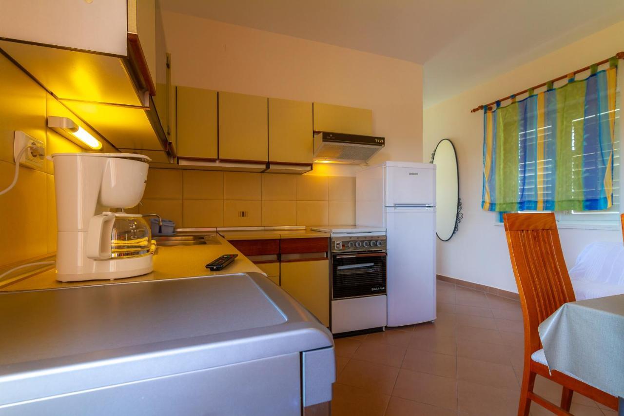 Apartman Haus Maja Banjol Extérieur photo