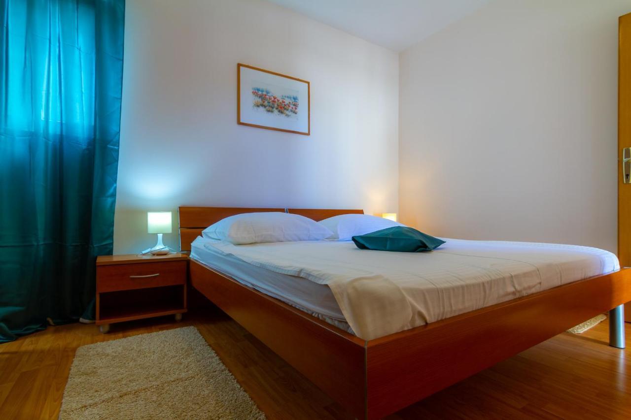 Apartman Haus Maja Banjol Extérieur photo