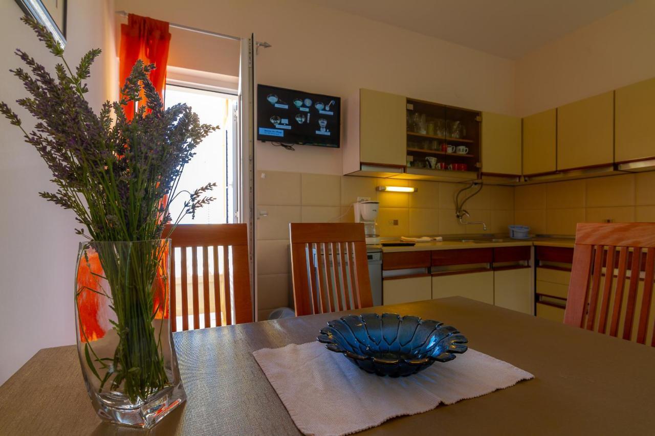 Apartman Haus Maja Banjol Extérieur photo